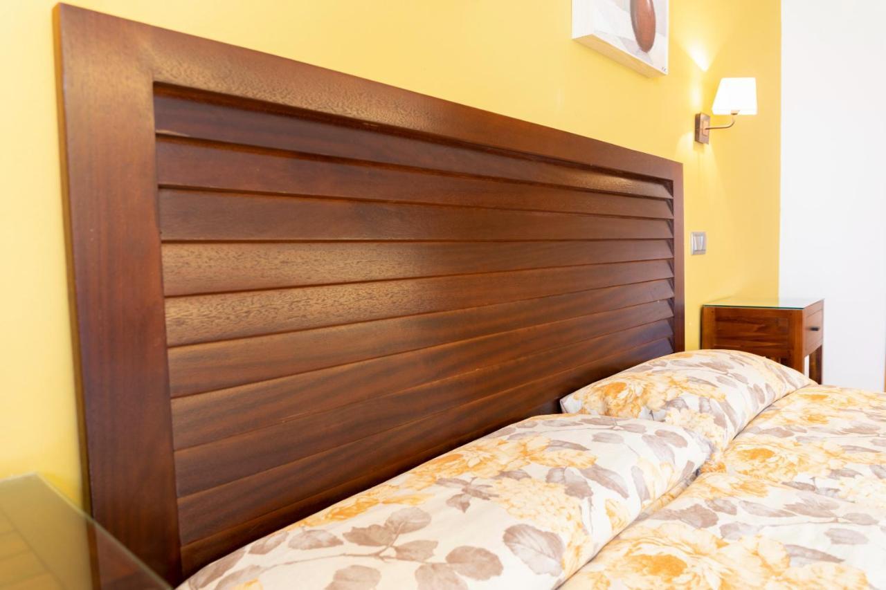 Apartamento Abuela Benita Cebreros Exteriör bild
